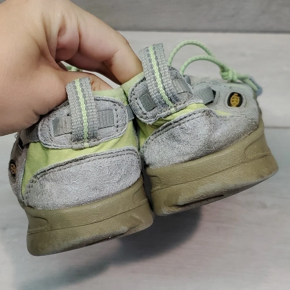 Keen Youth Kids Girls Outdoor Hiking Sandals Shoes sz 3